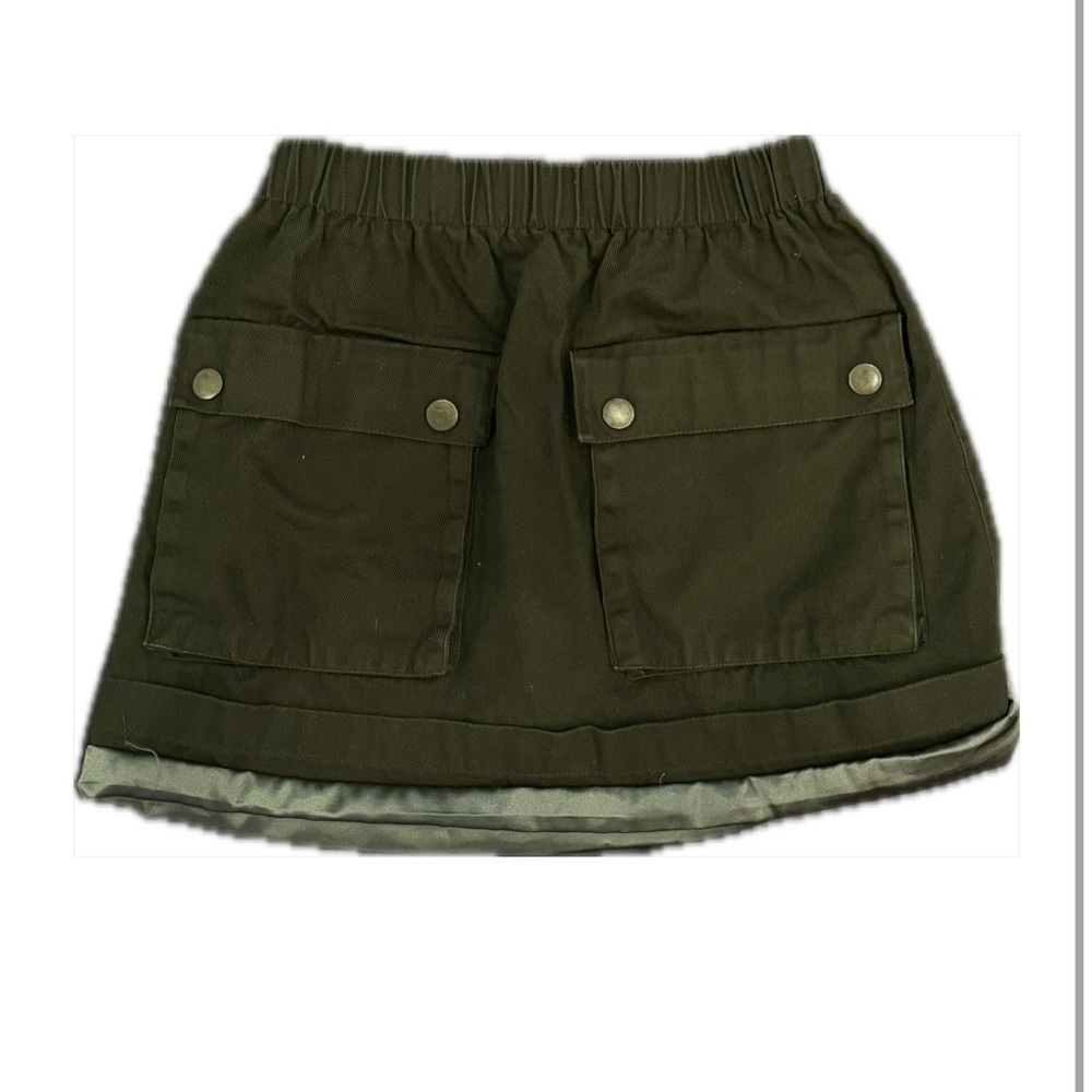 Cargo green mini skirt